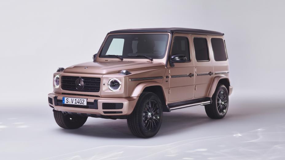 Mercedes-Benz G-Class Diamond Cuff