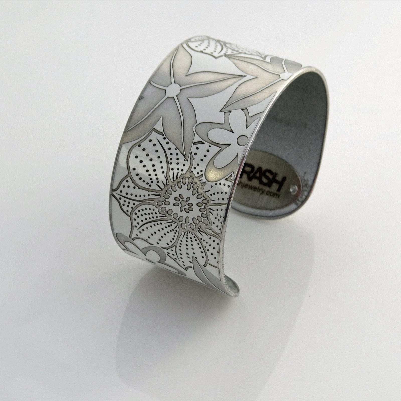 Cuffs - Audi R8 Blossom Cuff